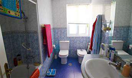 Lejligheder til salg i Marbella bathroom